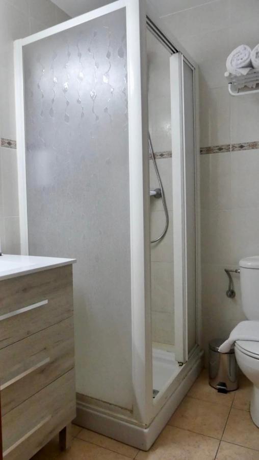 Apartament Encantador Al Centre De Vic Aptgarbi Luaran gambar
